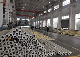 渣土车WWW.草莓视频.COM